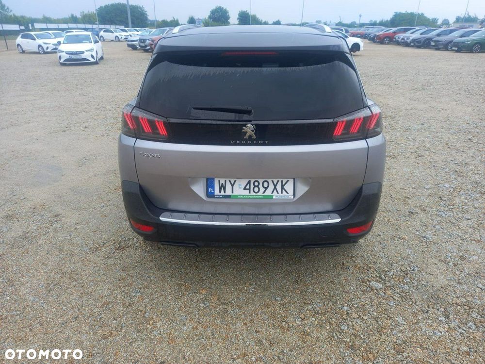 Peugeot 5008 - 6
