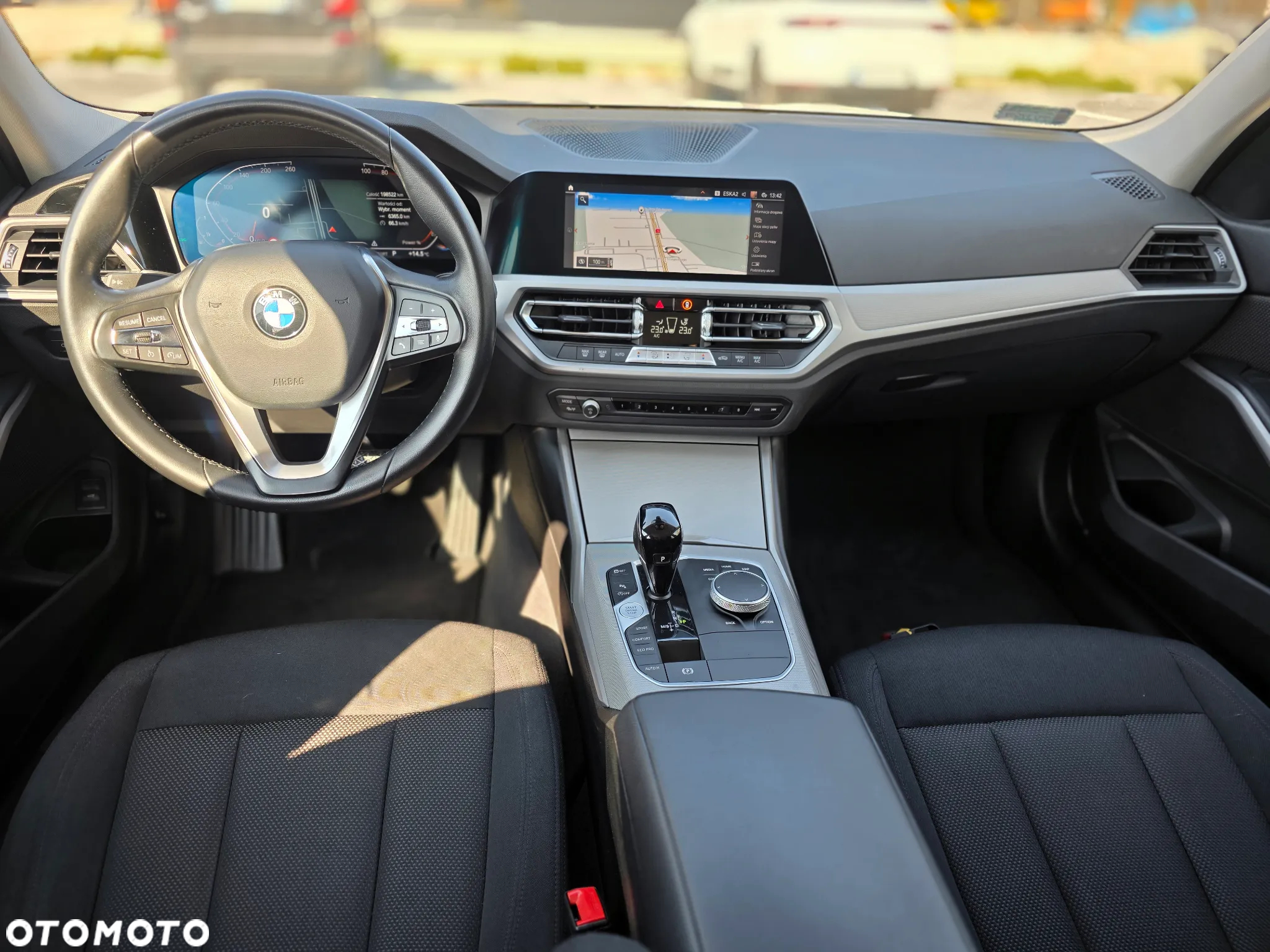 BMW Seria 3 318i Sport - 12