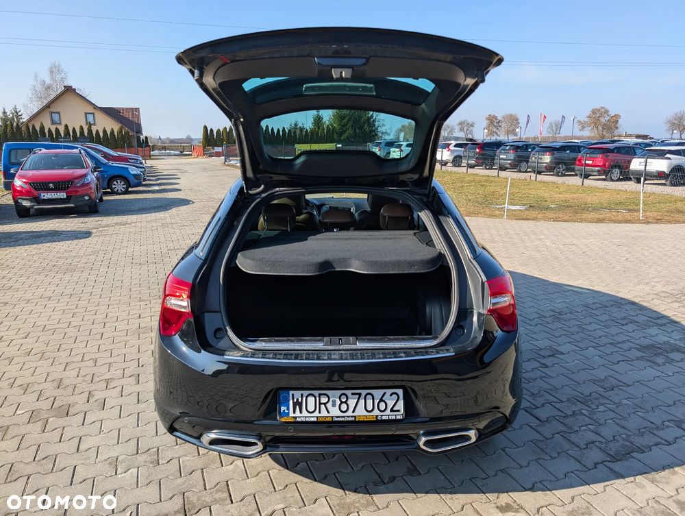Citroën DS5 HDi 165 SportChic - 40