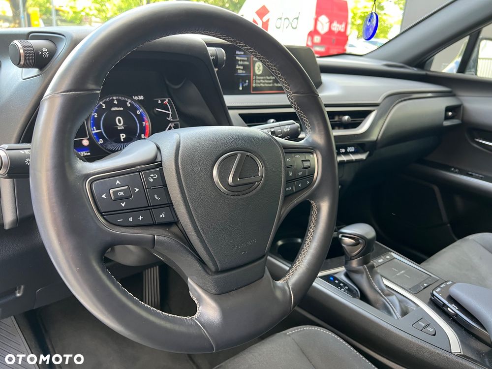 Lexus UX 200 GPF Business 2WD - 8
