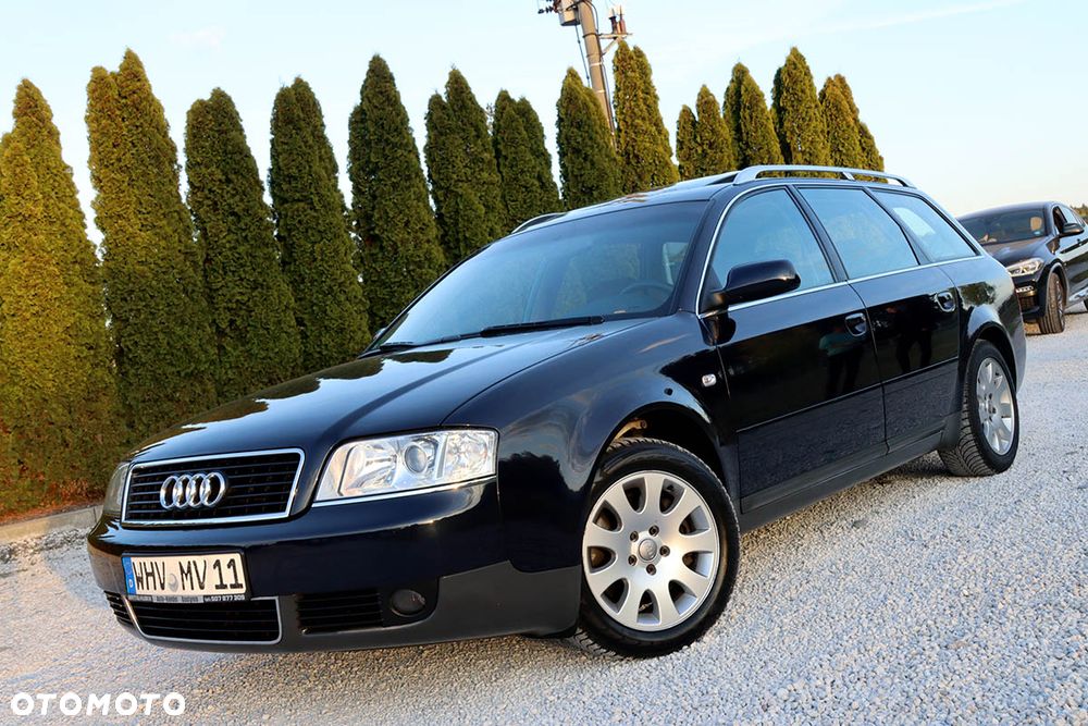 Audi A6 Avant 2.4 - 12