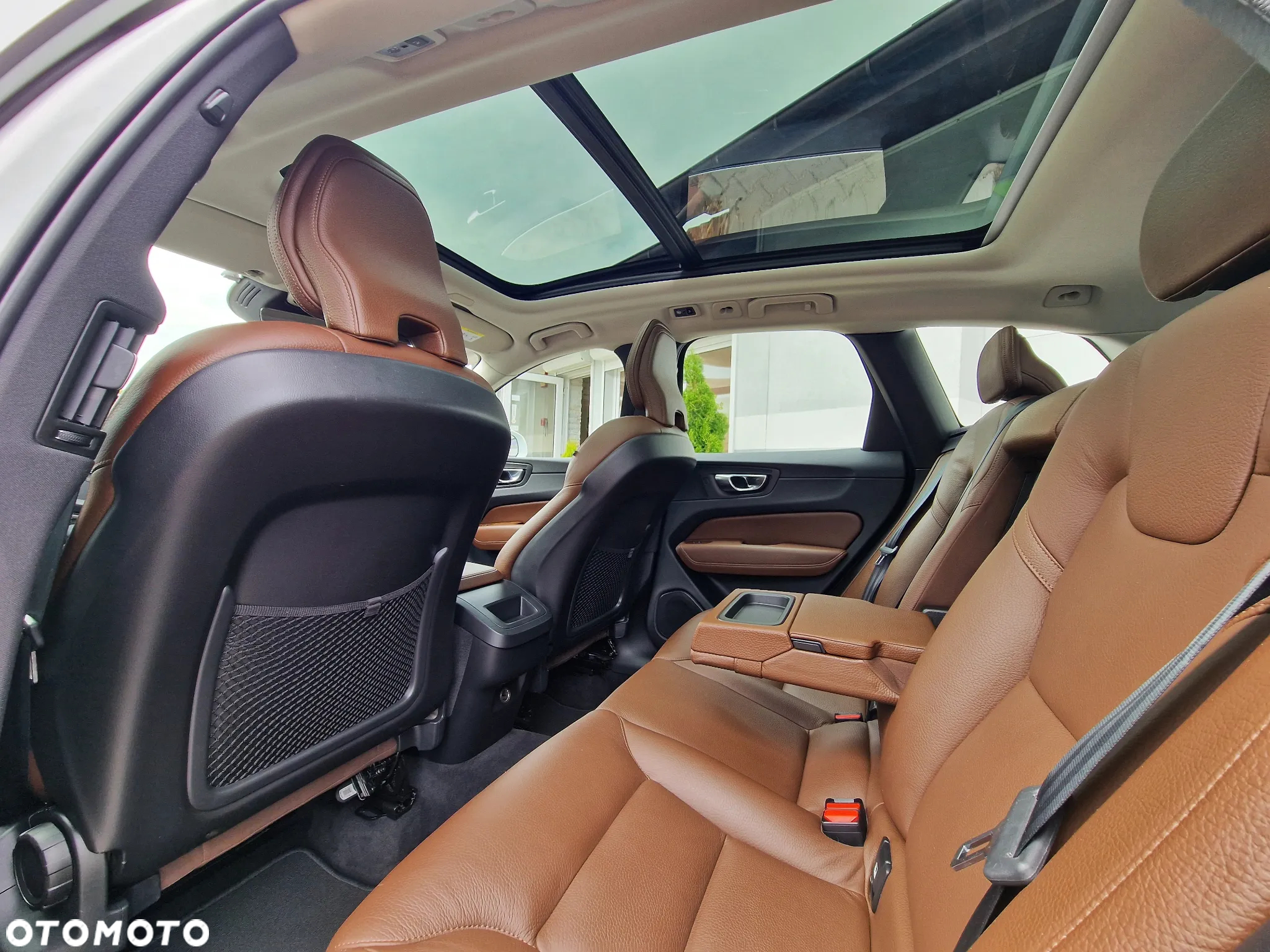 Volvo XC 60 - 25