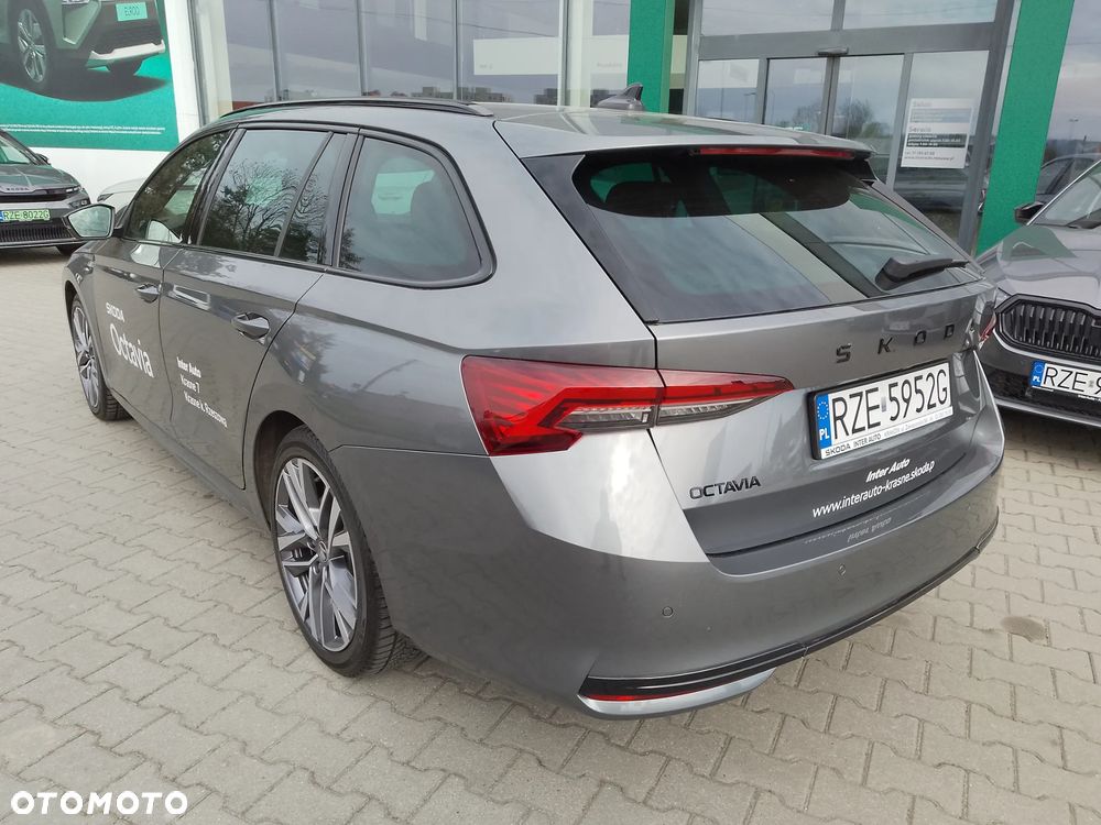 Skoda Octavia 2.0 TDI Sportline DSG - 6