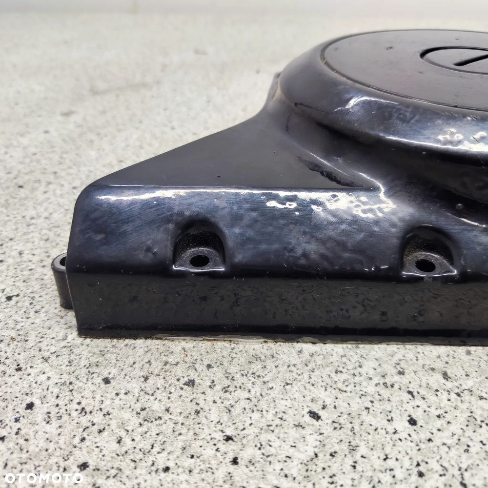 Dekiel, pokrywa silnika Suzuki VS 700 VS700 Intruder 700 - 12