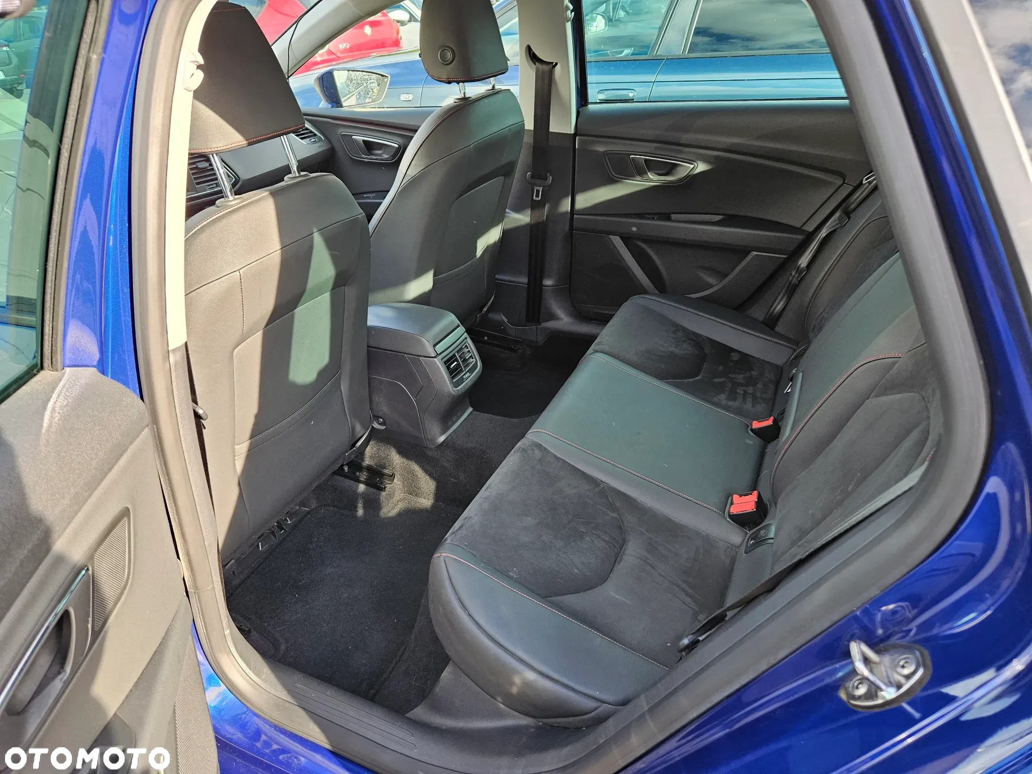 Seat Leon 2.0 TDI DPF Start&Stop DSG FR - 19