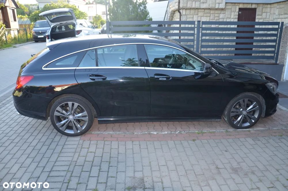 Mercedes-Benz CLA 180 - 2