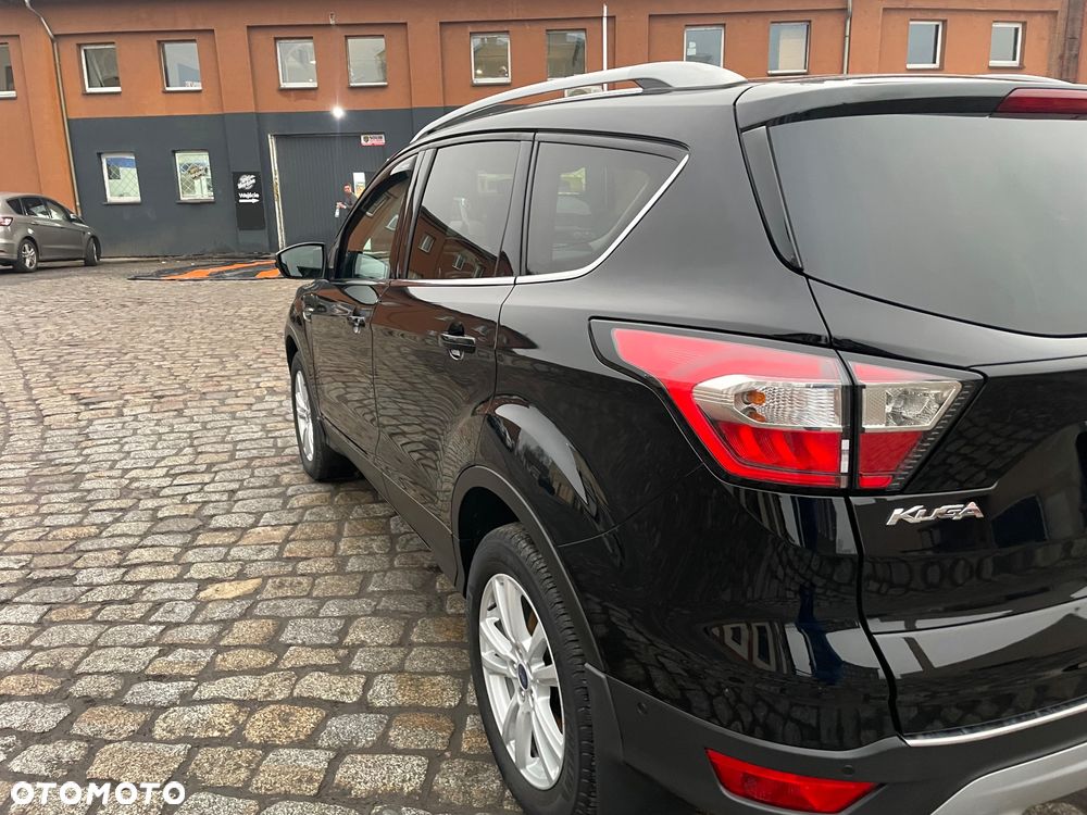 Ford Kuga 1.5 EcoBoost 2x4 Titanium - 14
