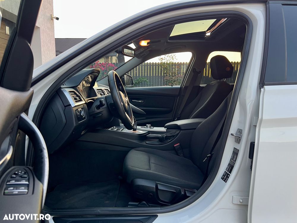 BMW Seria 3 320d Aut. xDrive Edition Luxury Line Purity - 27