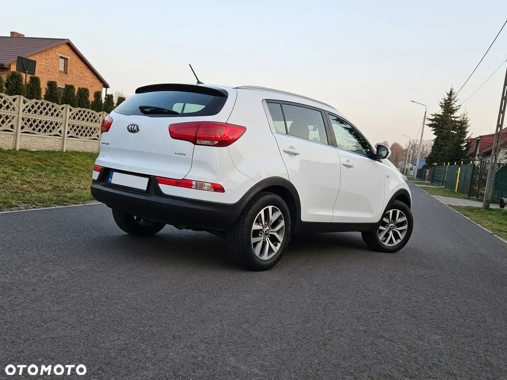 Kia Sportage 2,0 CRDI AWD Vision - 5
