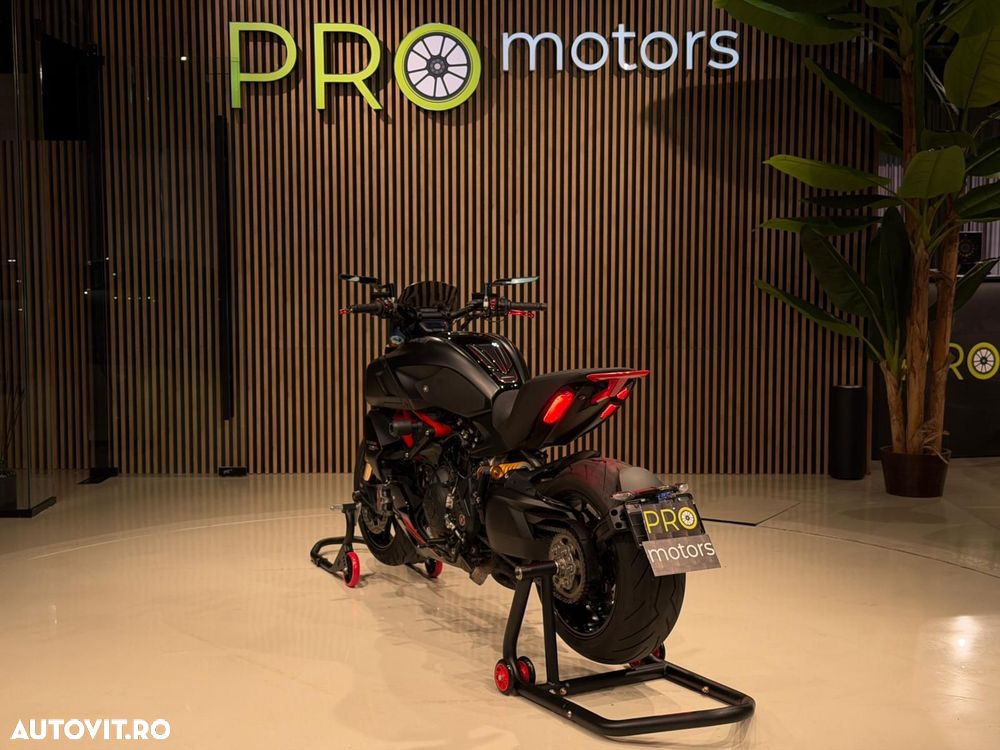 Ducati Diavel - 18