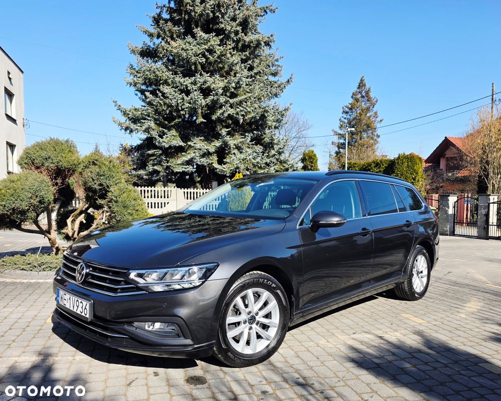 Volkswagen Passat 2.0 TDI EVO Business DSG - 2