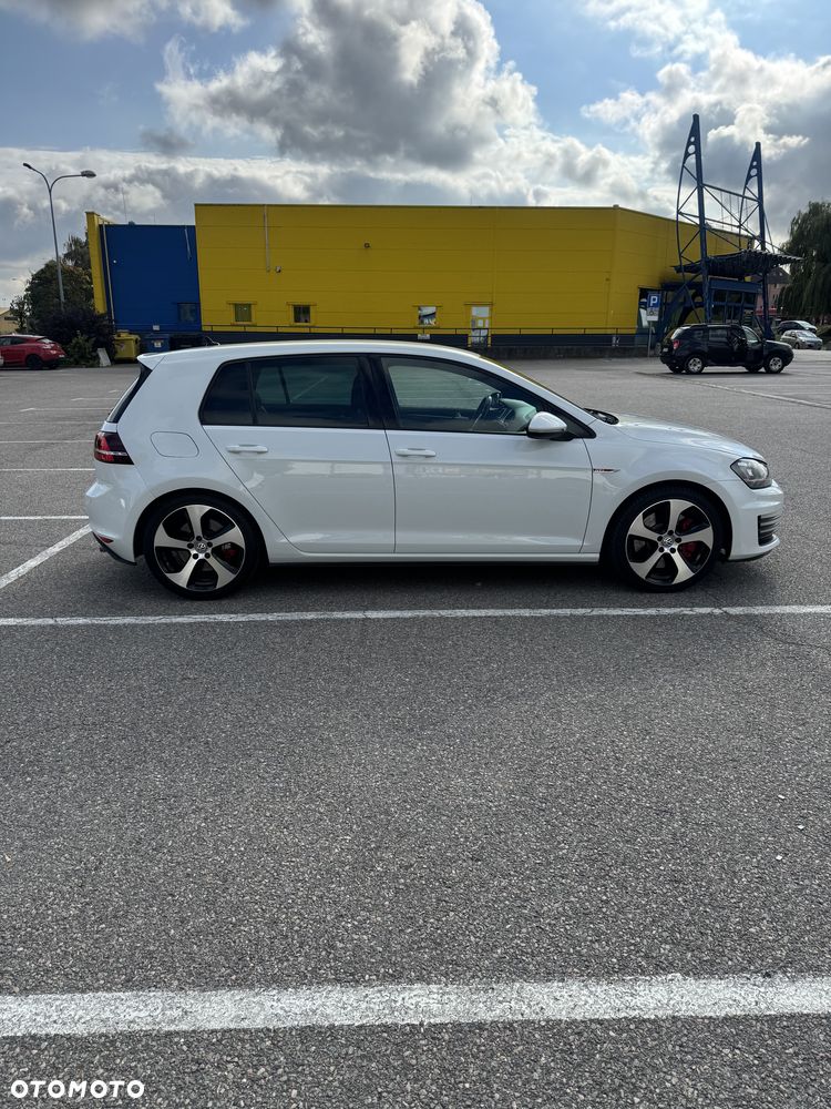 Volkswagen Golf 2.0 TSI BMT GTI Performance DSG - 35
