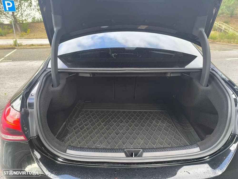 Mercedes-Benz A 180 Limousine d AMG Line Aut. - 14