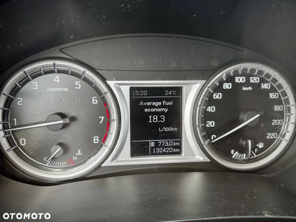 Suzuki Vitara 1.6 Premium 2WD - 9