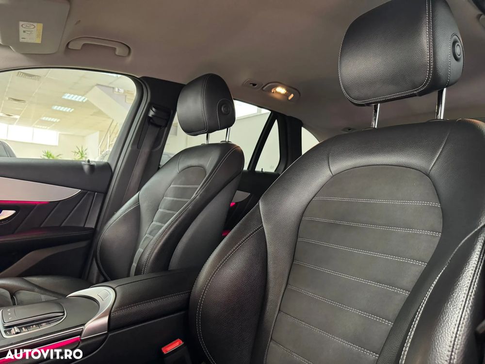 Mercedes-Benz GLC 300 e 4Matic 9G-TRONIC Edition AMG Line - 22