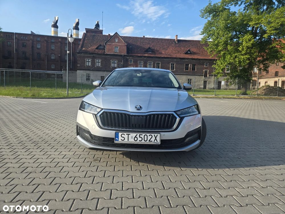 Skoda Octavia 1.5 TSI ACT Ambition - 3