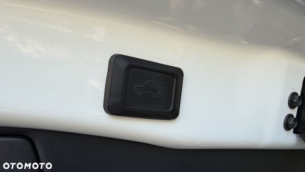 Toyota RAV4 - 11