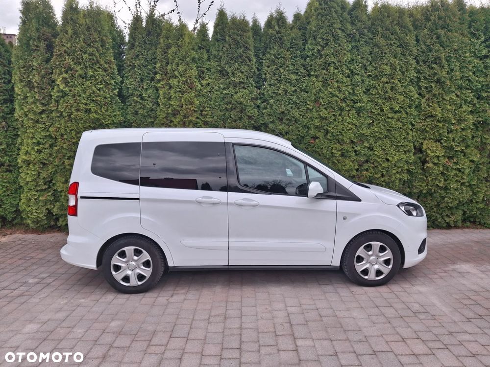 Ford Tourneo Courier 1.5 TDCi Trend - 3