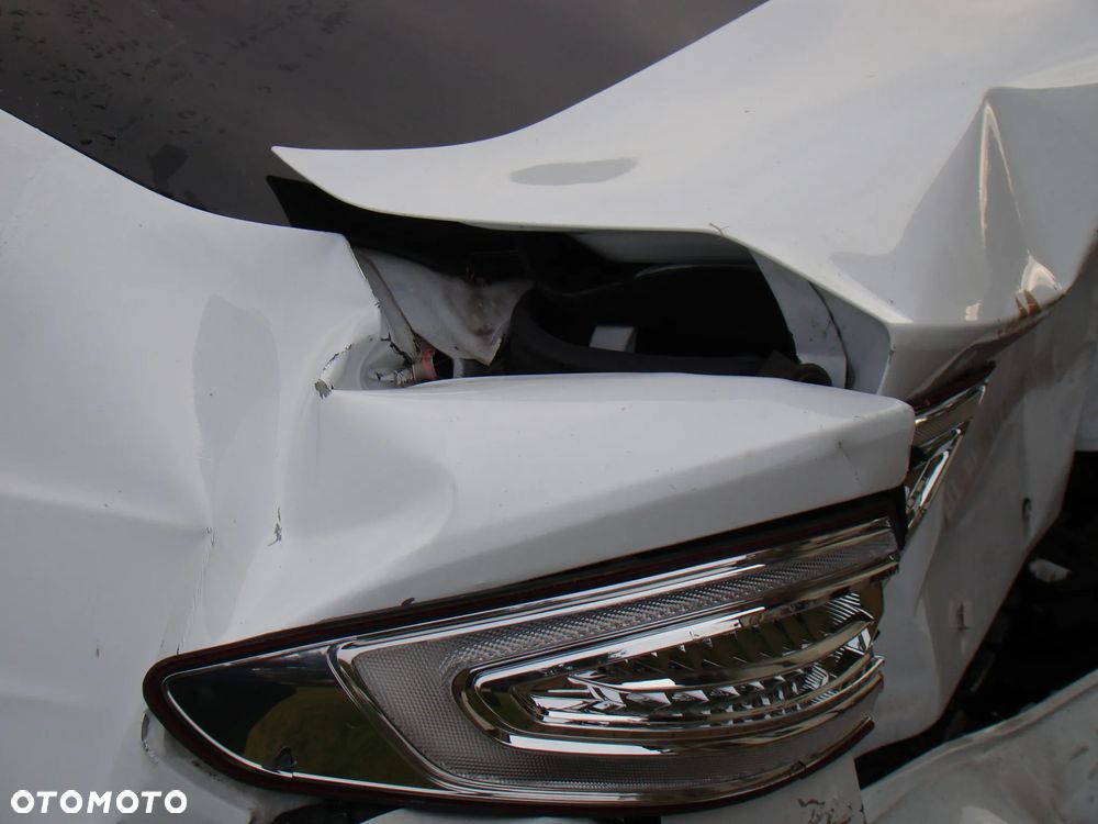 Ford Mondeo 2.0 Hybrid Titanium - 19