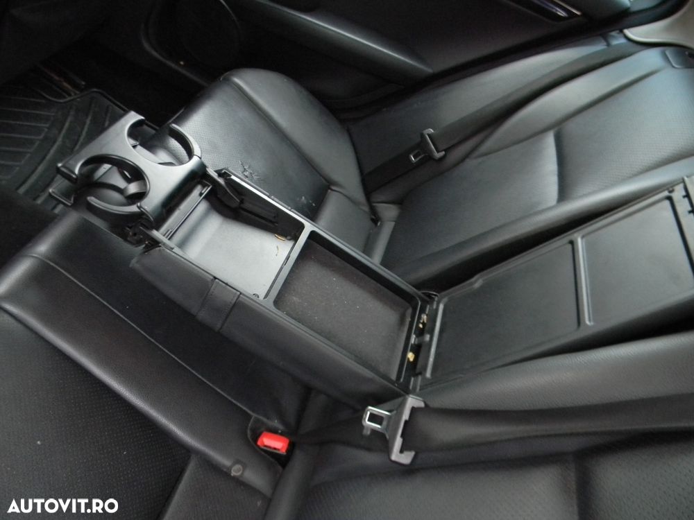 Dezmembrari  Mercedes-Benz C-CLASS (W204)  2007  > 2014 C 200 CDI (20 - 23