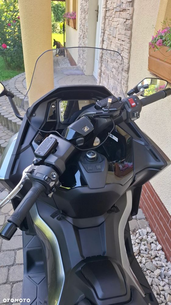 Honda NSS - 6