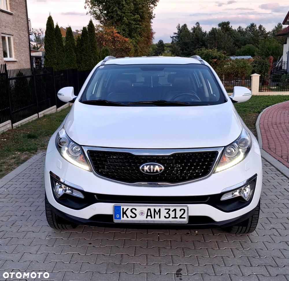 Kia Sportage 2.0 CRDI 4WD Automatik Dream-Team Edition - 9