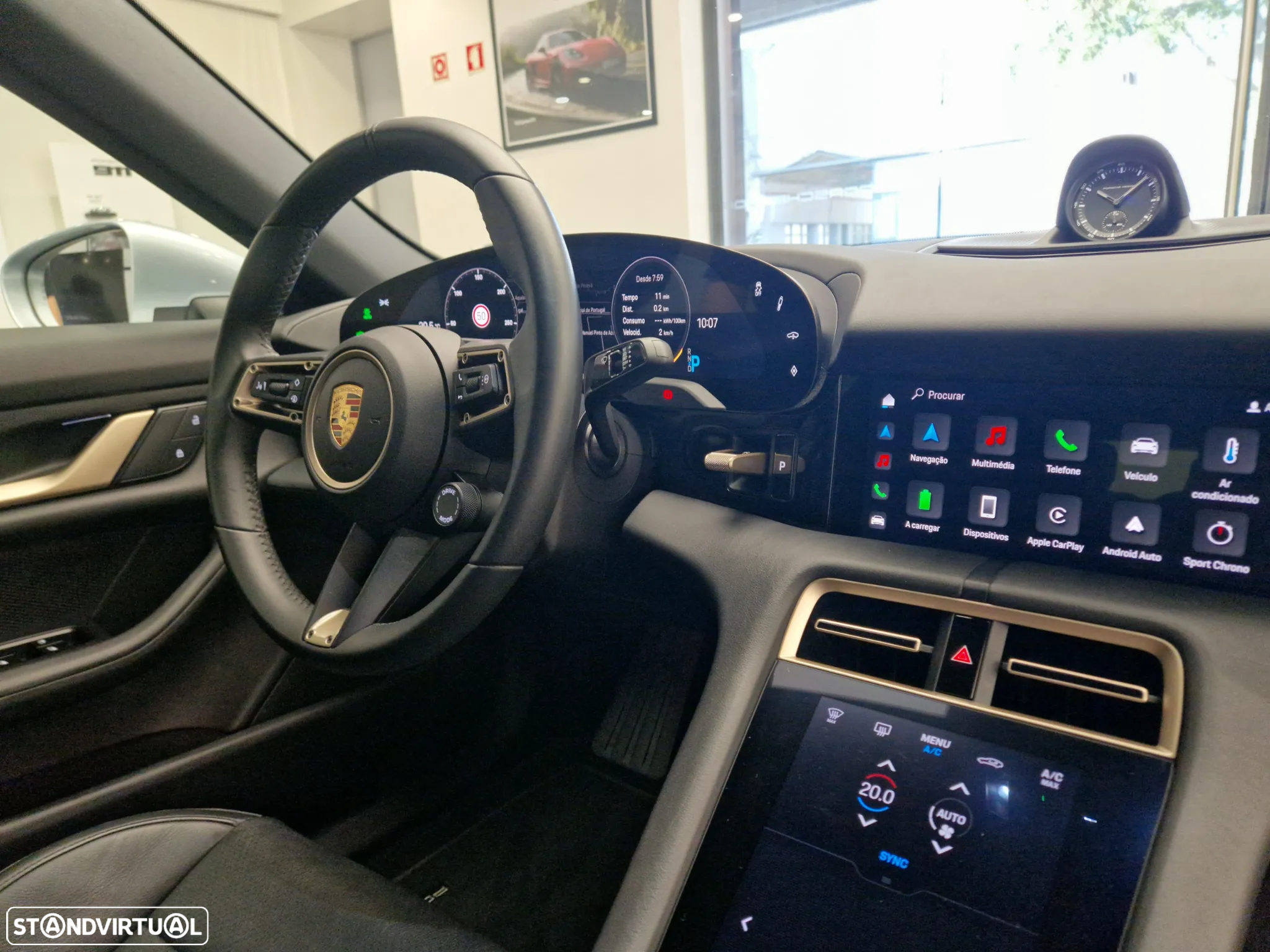 Porsche Taycan Standard - 26