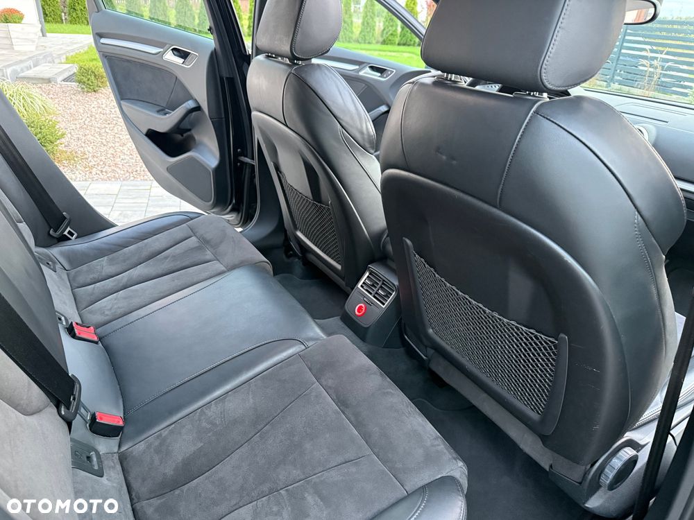 Audi A3 Sportback 1.4 TFSI cylinder on demand ultra S line Sportpaket - 29