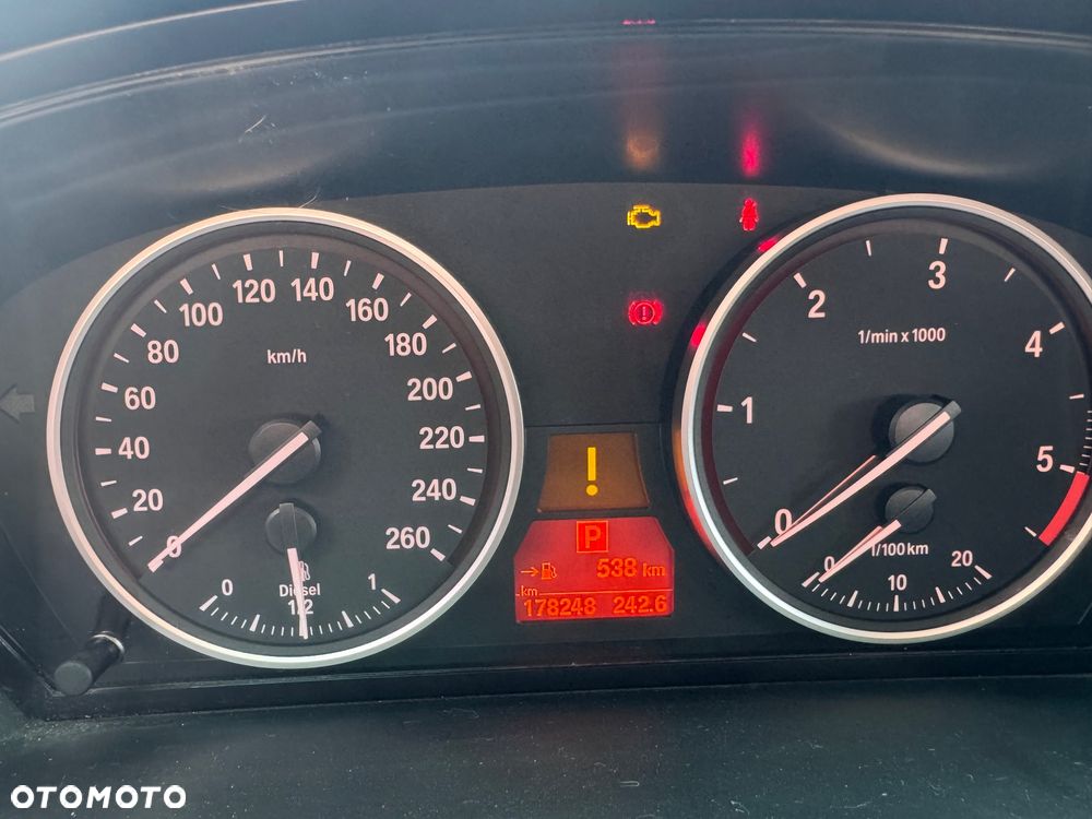 BMW Seria 5 520d - 9