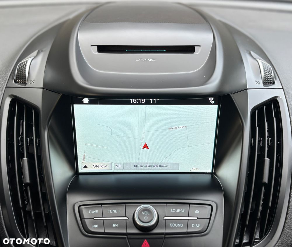 Ford Kuga 1.5 EcoBoost FWD Titanium - 24