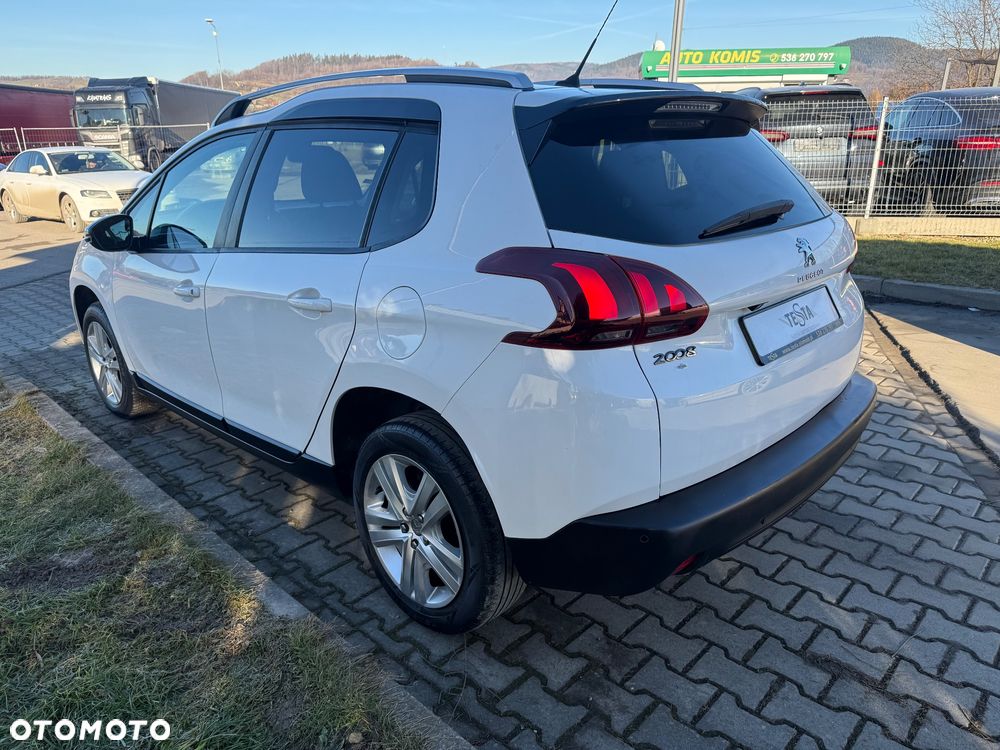 Peugeot 2008 1.6 BlueHDi Style - 6