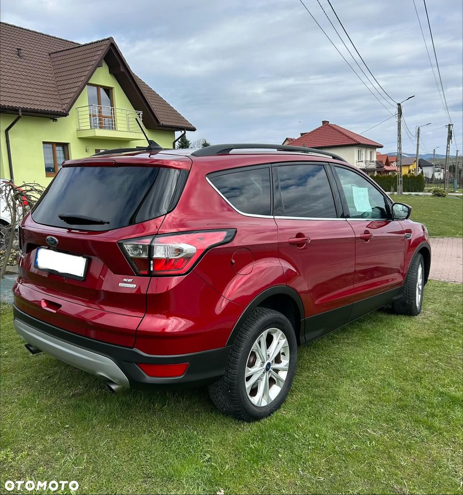 Ford Kuga - 4