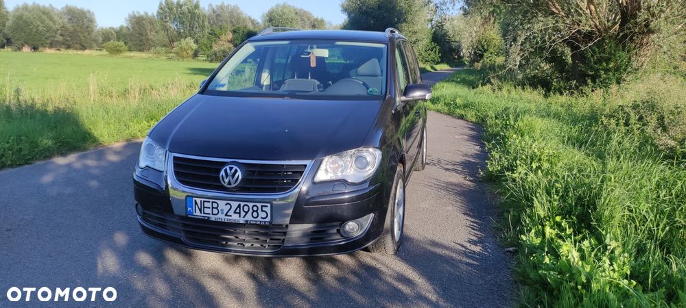 Volkswagen Touran 2.0 TDI DPF United - 2