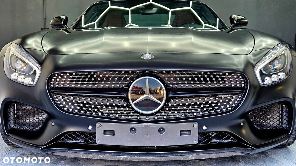 Mercedes-Benz AMG GT - 11