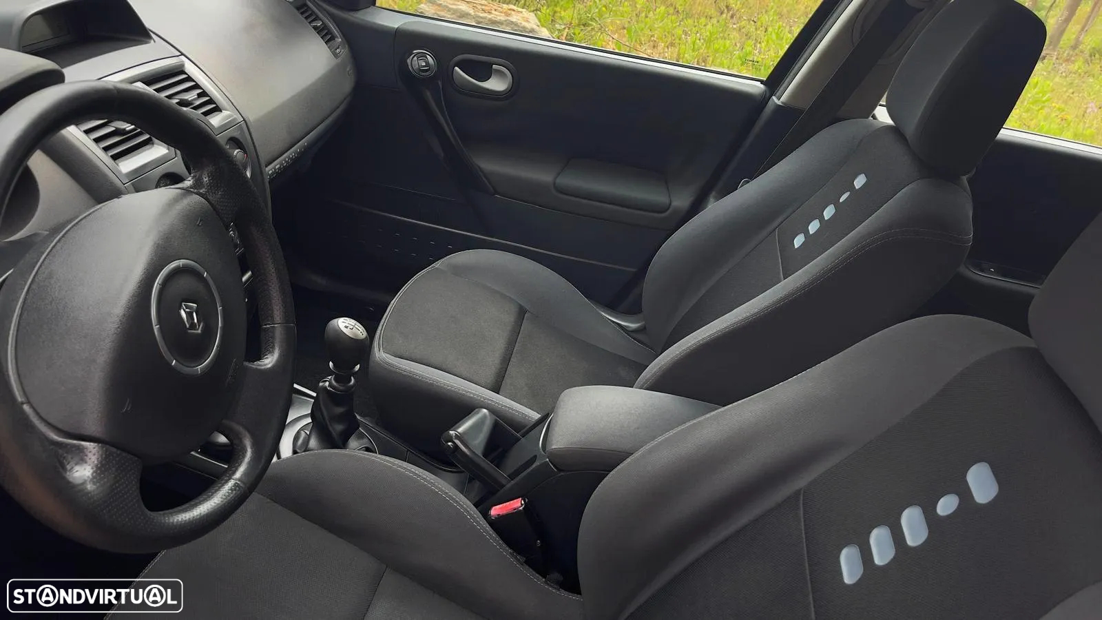 Renault Mégane 1.5 dCi Dynamique S - 15