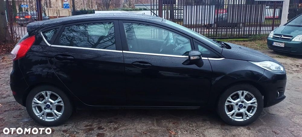 Ford Fiesta - 7