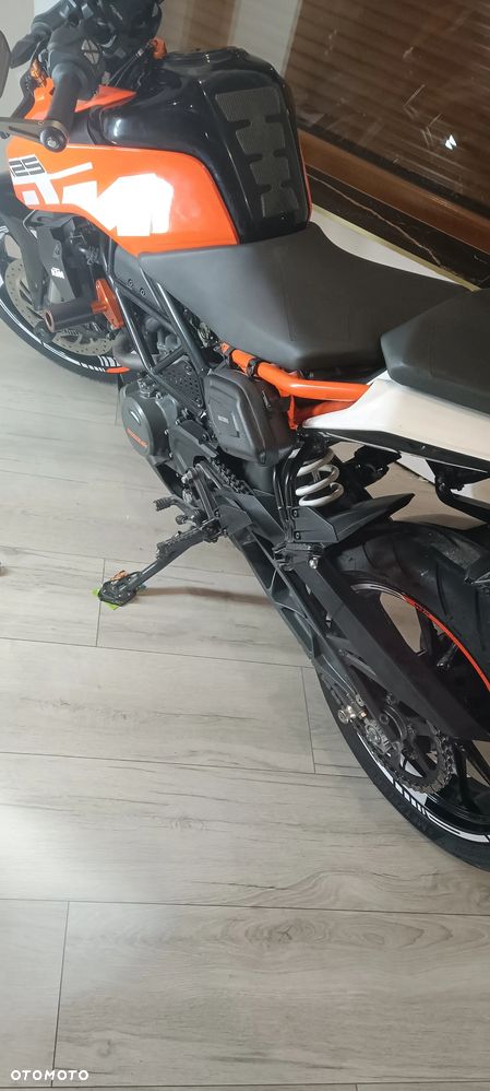KTM Duke 125 - 6