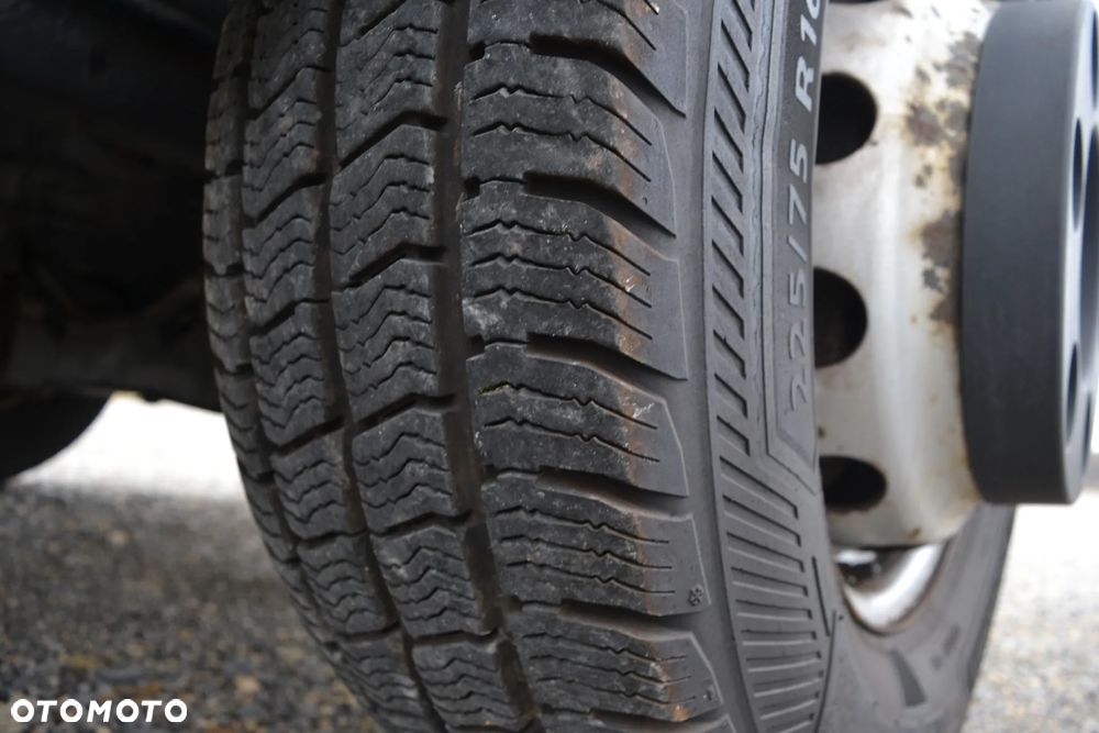 Iveco Daily 72C18 70C18 Kontener 15 palet Winda 1000 KG 72-180 70-180 - 9