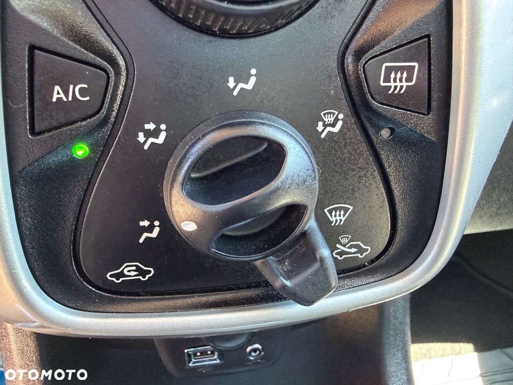 Toyota Aygo x-cite Style Selection - 11