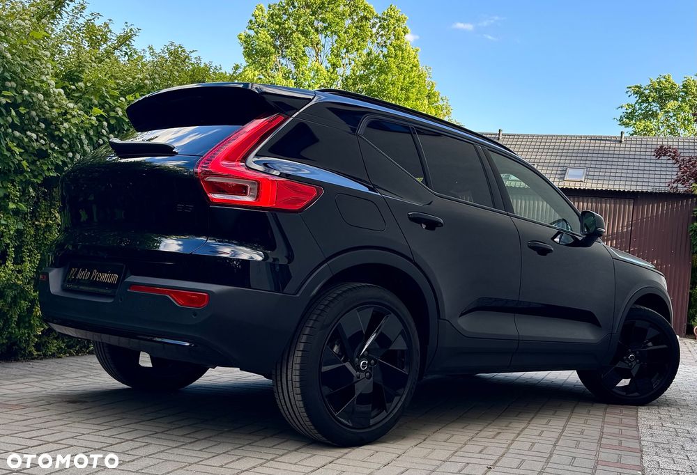 Volvo XC 40 B3 B DKG Plus Black Edition - 4
