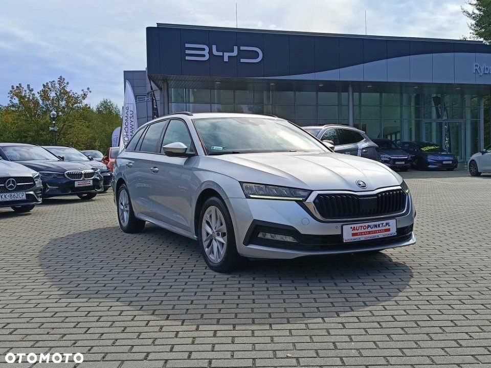 Skoda Octavia - 7