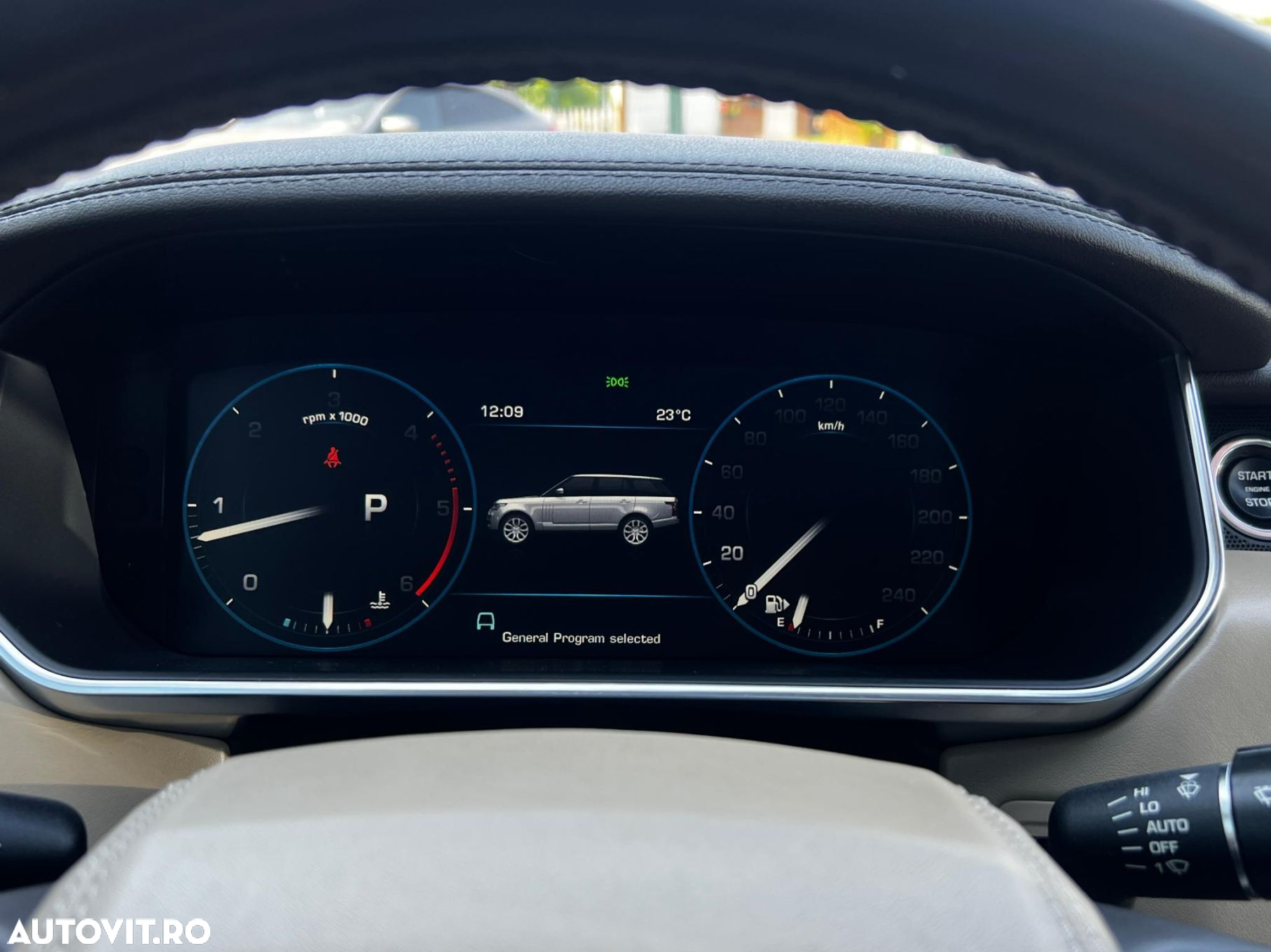 Land Rover Range Rover Vogue - 27