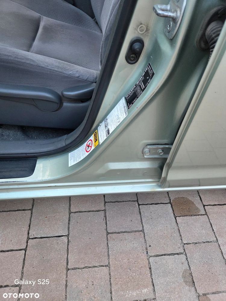Toyota Prius - 14