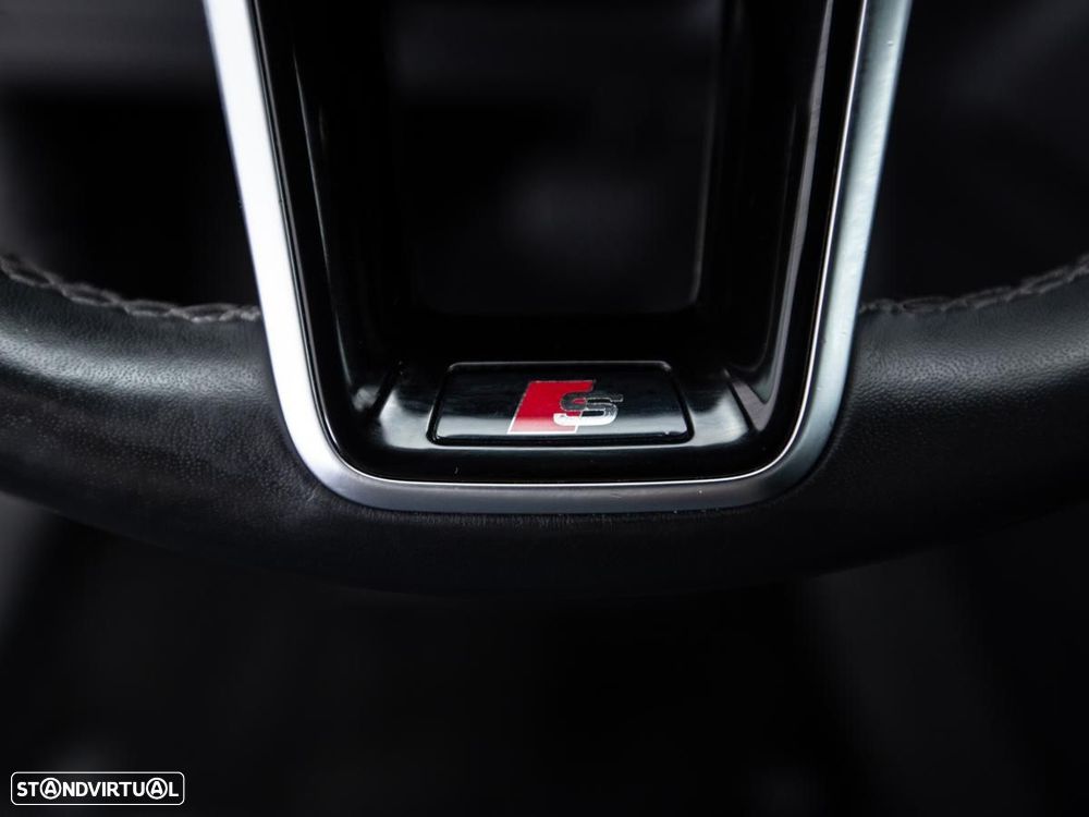 Audi e-tron Sportback 55 quattro S line - 25