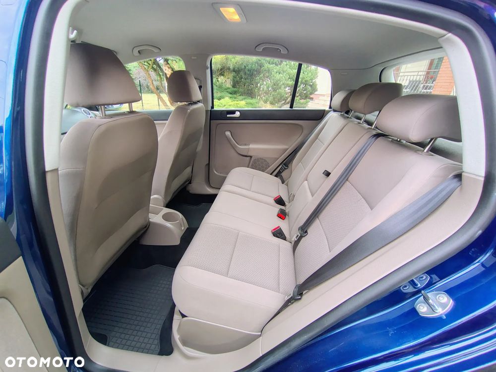 Volkswagen Golf Plus 1.6 Trendline - 11