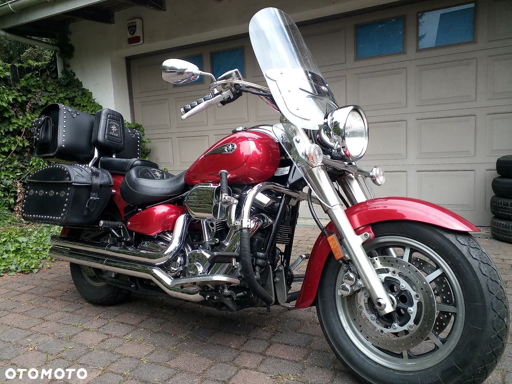 Yamaha Road Star - 1