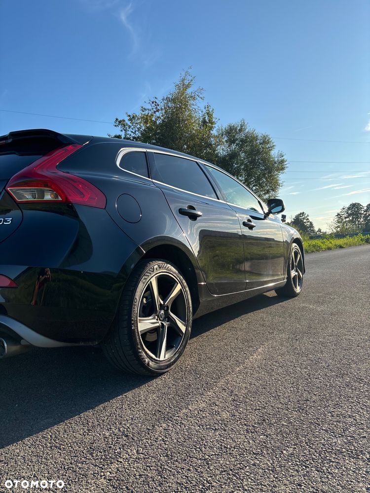 Volvo V40 D3 Geartronic R Design - 8