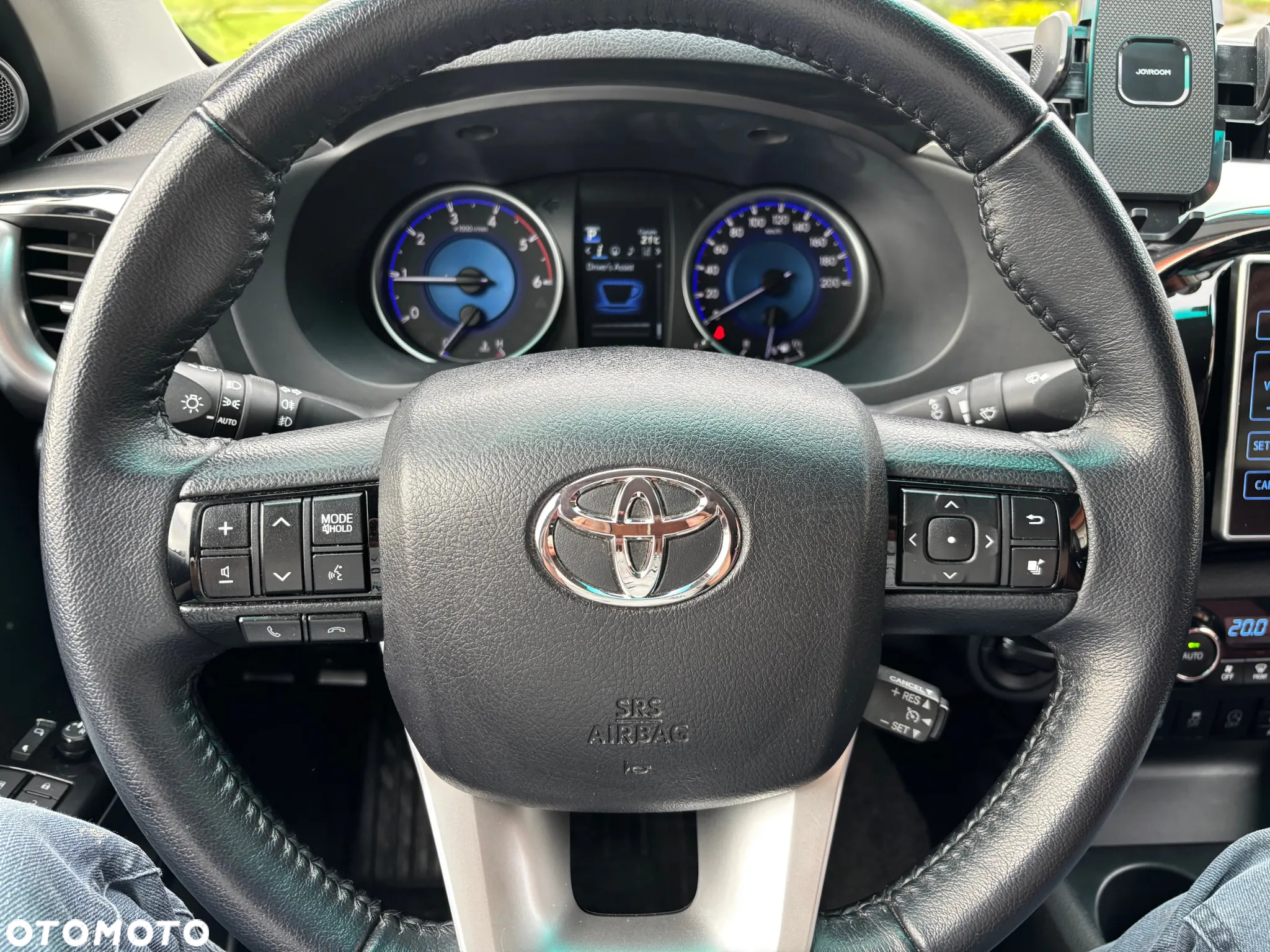 Toyota Hilux 2.4 D-4D Double Cab SR5 4x4 - 24