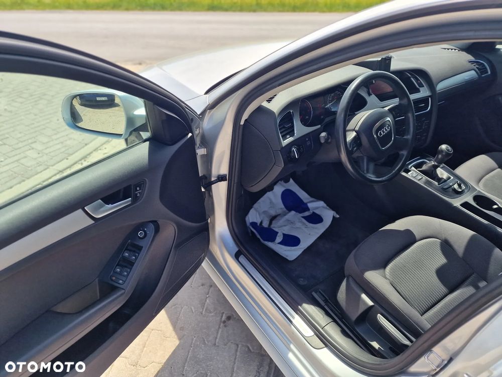 Audi A4 Avant 2.0 TDI DPF quattro Ambition - 17