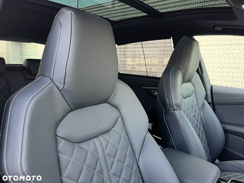 Audi Q8 - 23